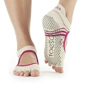 NEW Toesox Half Toe Bellarina Grip Socks - Ritual M